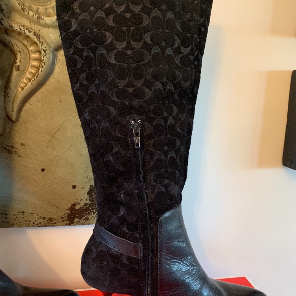 Authentic Coach Black Boots - Picture 2 of 3